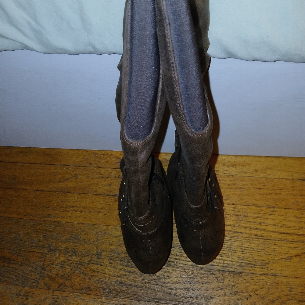 Brown high jessica cline boots